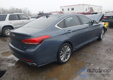 2015 Hyundai Genesis 3.8 z USA, uszkodzony, nr VIN KMHGN4JE6FU102823